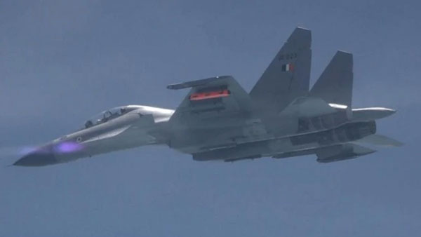 IAF successfully flight tests air-to-air Astra missile IAF successfully flight tests air-to-air Astra missile