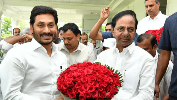 శ్రీవారికి ఇద్దరు సీఎంల పట్టు వస్త్రాలు