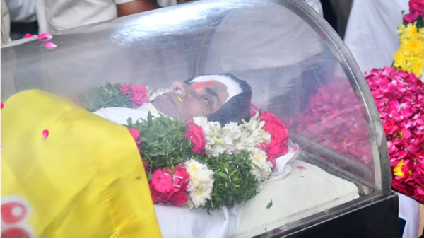 కోడెల ఫోన్లో మాట్లాడారా?