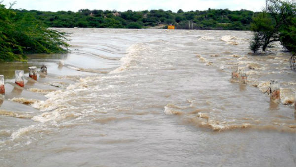 దిగువకు నీటి విడుదల