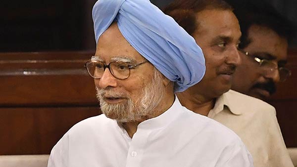 పాక్ ఆహ్వానాన్ని తిరస్కరించనున్న మన్మోహన్