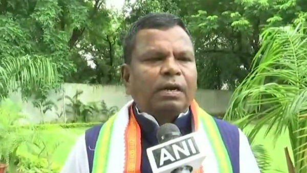 want to be big leader grab officials collar says minister want to be big leader grab officials collar says minister