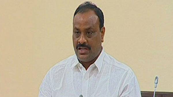 పచ్చ డైమండ్ కనపడలేదన్న జేఈవో వ్యాఖ్యలపై అచ్చెన్న ఫైర్