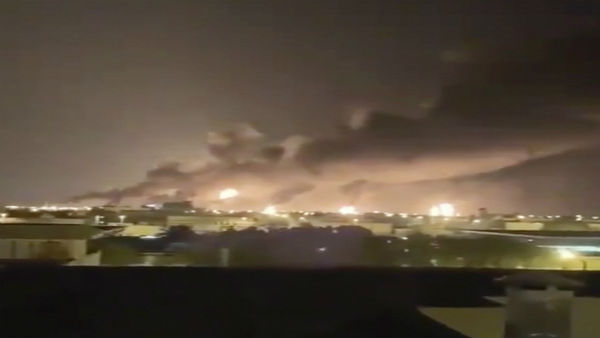 Saudi Arabia shuts down half its oil production after drones attack Saudi Arabia shuts down half its oil production after drones attack