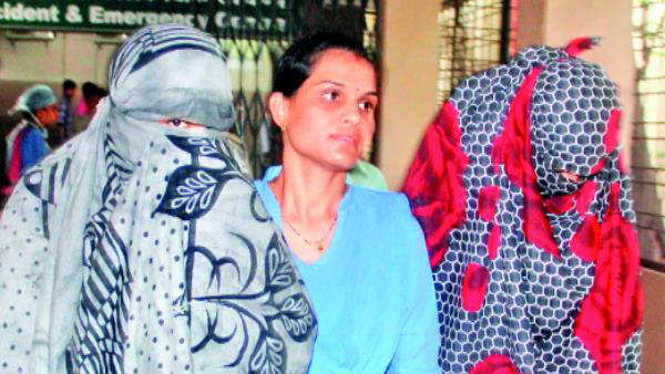 బాలీవుడ్ తారలు కూడా..