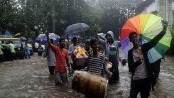 వరద నీటితో నిండిన సరస్సులు..