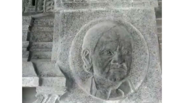 BJP Raja Singh raises stink on ‘KCR carvings in Yadadri temple’ BJP Raja Singh raises stink on ‘KCR carvings in Yadadri temple’