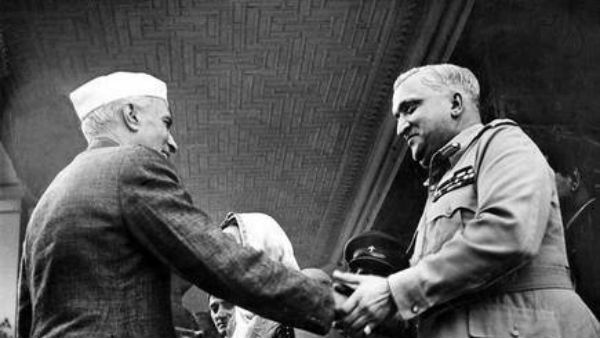 1947లో ఇన్స్ట్రుమెంటేషన్ ఆఫ్ యాక్సెషన్పై సంతకాలు