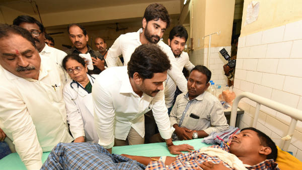 మృతుల కుటుంబాలకు రూ. 10లక్షలు