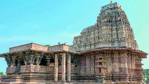 ఇంజినీరింగ్ అద్భుతం రామప్ప