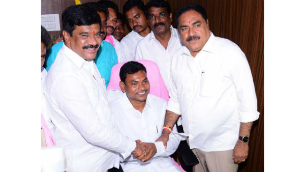 Telangana Government Chief VIP Dasyam Vinay Bhaskar and VIP Rega Kantha Rao taken charge. Telangana Government Chief VIP Dasyam Vinay Bhaskar and VIP Rega Kantha Rao taken charge.