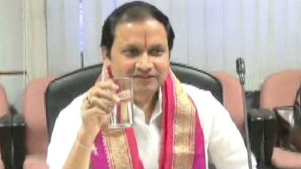 పనిగట్టుకుని తప్పుడు ప్రచారం చేస్తున్నారని మండిపాటు