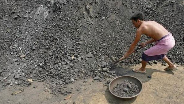 Complete strike at Singareni mines .. effect on production Complete strike at Singareni mines .. effect on production
