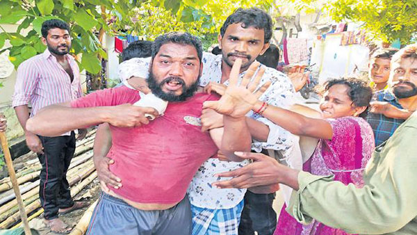 వదిలేసిన భార్య..