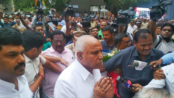 ఉప ఎన్నికలు వాయిదా !