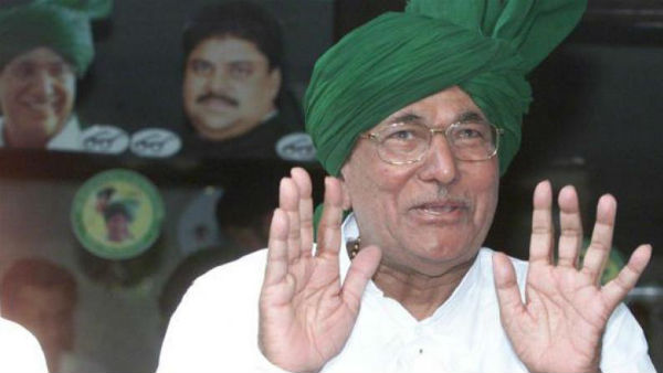 జైల్లో మాజీ సీఎం ఫ్యామిలీ