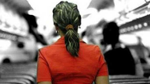 Air Hostess has become a smuggler Air Hostess has become a smuggler