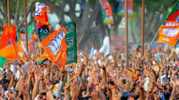 వెంటాడుతున్న యూపీ ఘటన