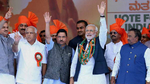 కర్ణాటకలో అదే సీన్