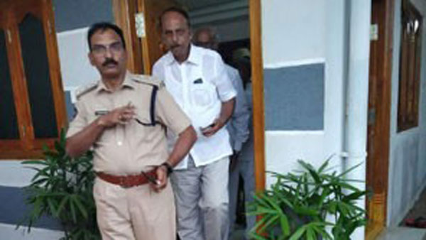 ఎస్సీ..ఎస్టీ కేసులో పోలీసుల చర్య