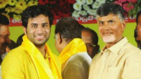 అవినాశ్ కు బాధ్యతలు అప్పగించాలి..