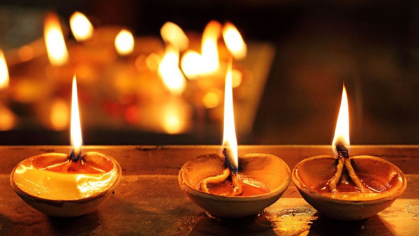 Many stories behind Deepawali festival Many stories behind Deepawali festival