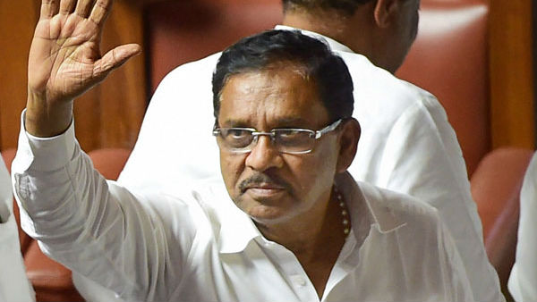పీఏ ఆత్మహత్య