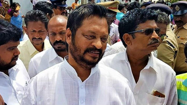 తప్పుదోవ పట్టించారు..