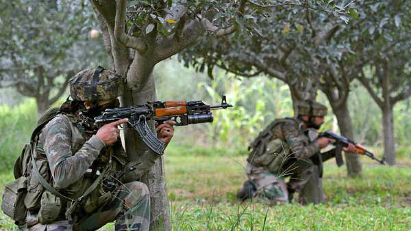 an encounter is underway between security forces and terrorists in Pulwama district an encounter is underway between security forces and terrorists in Pulwama district