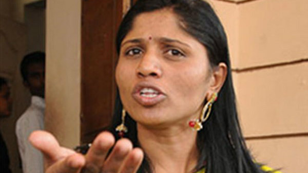 ప్రేమ, పెళ్లి పేరుతో శారీరకంగా జల్సా !