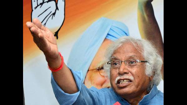 ఏకం అయిన సీనియర్లు