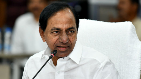 ఉద్యోగుల పట్ల ప్రభుత్వం వైఖరి.. తప్పుబడుతున్న ప్రజాసంఘాలు..