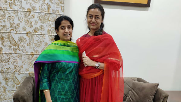 Tollywood Actor Mahesh Babu wife Namrata Shirodkar meets Chief Minister YS Jagan wife YS Bharati Tollywood Actor Mahesh Babu wife Namrata Shirodkar meets Chief Minister YS Jagan wife YS Bharati