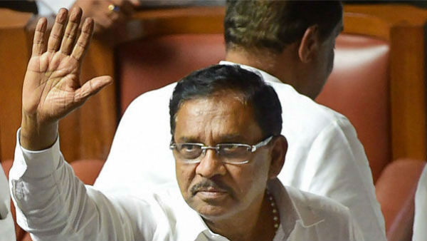 ప్రభుత్వ కోటా సీట్లు మేనేజ్ మెంట్ కోటాకు !