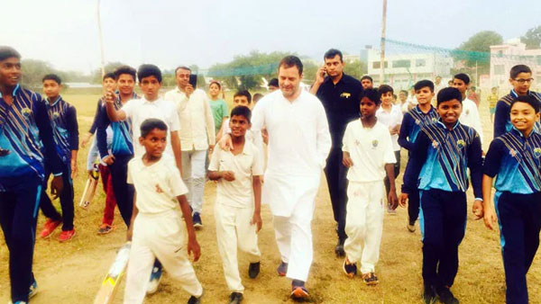 Rahul Gandhi Plays Cricket In Haryana Rahul Gandhi Plays Cricket In Haryana