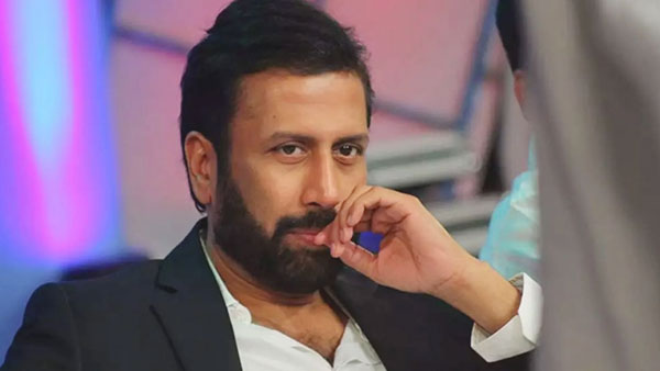 రూటు మారిన రాజకీయం.. నైతిక విలువలపై ఉక్కు పాదమేనా..?