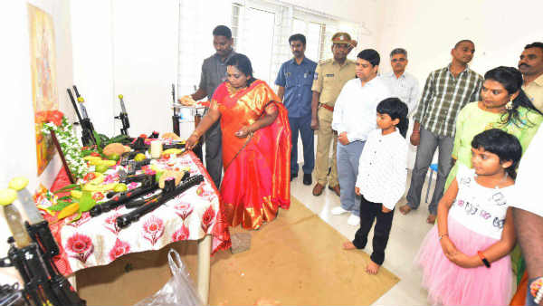 Telangana Governor Tamilisai Soundararajan participated in Ayudha Puja at Rajbhavan Telangana Governor Tamilisai Soundararajan participated in Ayudha Puja at Rajbhavan