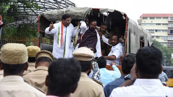 ఉధృతమవుతున్న ఆర్టీసీ కార్మికుల సమ్మె