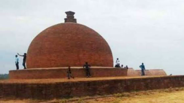 Andhra Pradesh: A portion of the Mahastupa in Thotlakonda Buddhist Complex has collapsed Andhra Pradesh: A portion of the Mahastupa in Thotlakonda Buddhist Complex has collapsed