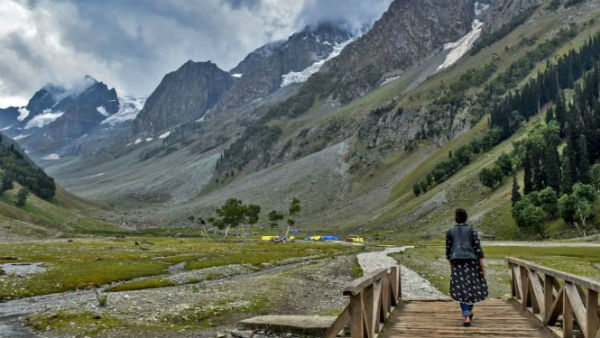 UN asks Govt to lift the sanctions completely in Kashmir valley UN asks Govt to lift the sanctions completely in Kashmir valley