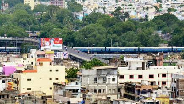 సంక్షోభంలో విజయవాడ హోటల్స్