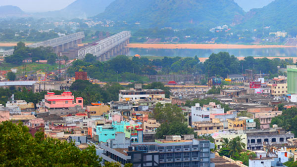 విజయవాడలో హోటల్స్ పరిశ్రమ కుదేలు