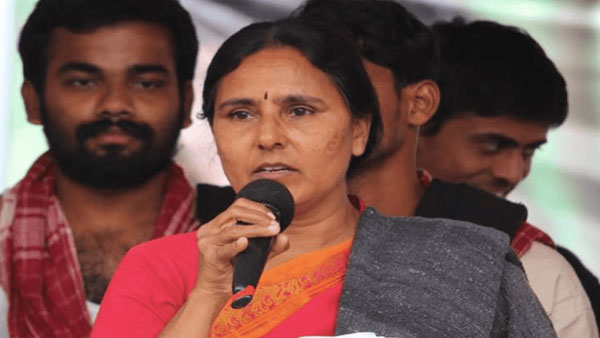 సీఎం పై మండిపడ్డ విమలక్క.. కార్మికులను అరెస్టు చేయడం తగదన్న ప్రజా గాయకురాలు..