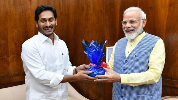 గత సమావేశంలో ప్రధానికి ఆధారాలు..
