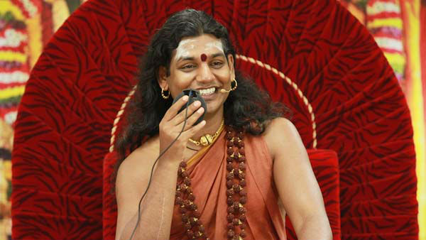 ఆశ్రమ నిర్వాహకులను అరెస్ట్ చేసిన పోలీసులు.. చిన్నారులకు బంధ విముక్తి