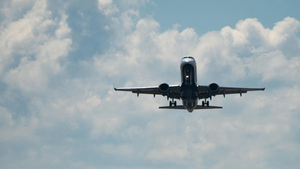 Pakistan air traffic controller saves Jaipur-Muscat flight after pilot alert Pakistan air traffic controller saves Jaipur-Muscat flight after pilot alert