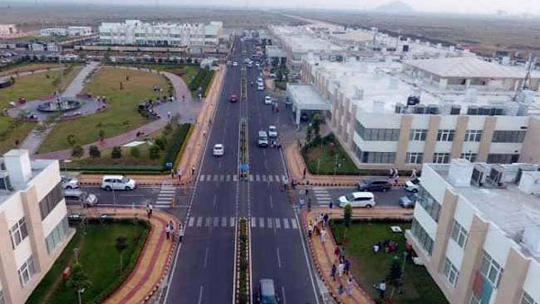 ముంపు ప్రాంతమని , ఇండియా మ్యాప్ లో లేదని రోజుకో చర్చ