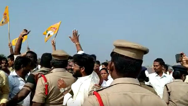 వెంకటపాలెంలో టీడీపీకి అనుమతి లేదన్న పోలీసులు