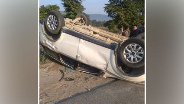 MP Tirath Singh admitted to hospital after his car meets with accident MP Tirath Singh admitted to hospital after his car meets with accident