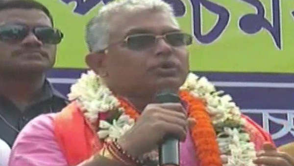 OMG:Does Indian Cow milk contains gold? This is what BJP neta is saying OMG:Does Indian Cow milk contains gold? This is what BJP neta is saying
